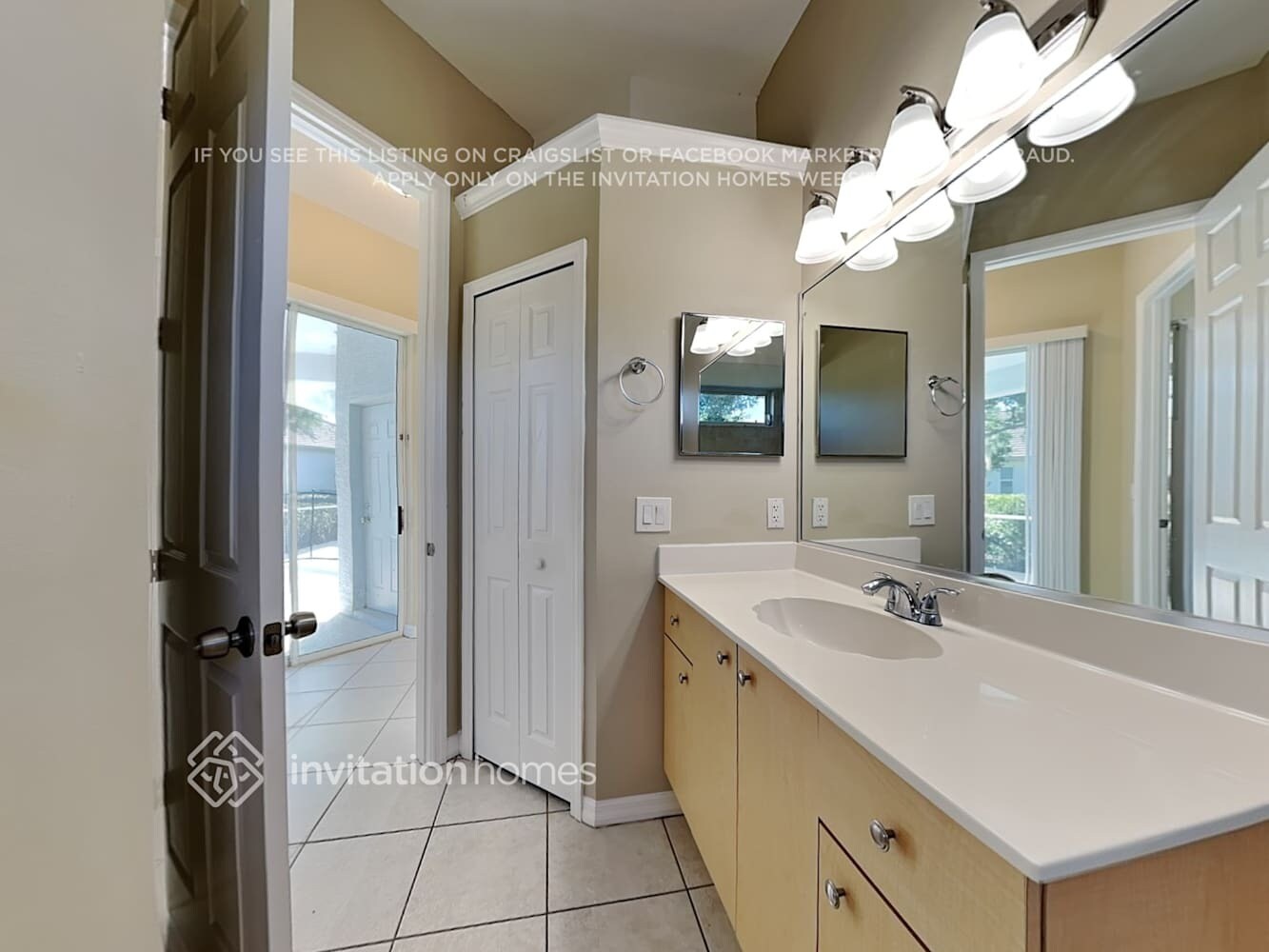 Building Photo - 7119 Pine Valley St