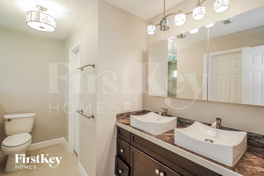 Building Photo - 4129 Shetland Pony Ln