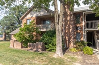 Building Photo - 106 Grn Mdws Rd