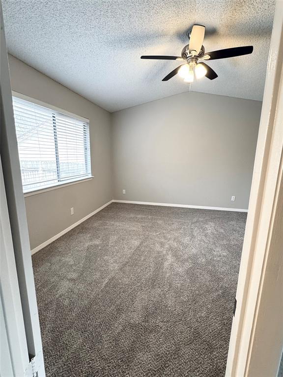 Building Photo - 3214 Tamarron Blvd