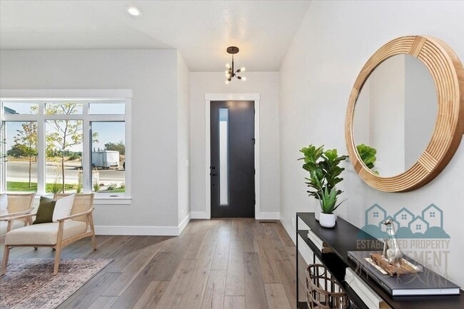 Building Photo - 1740 E State Ave