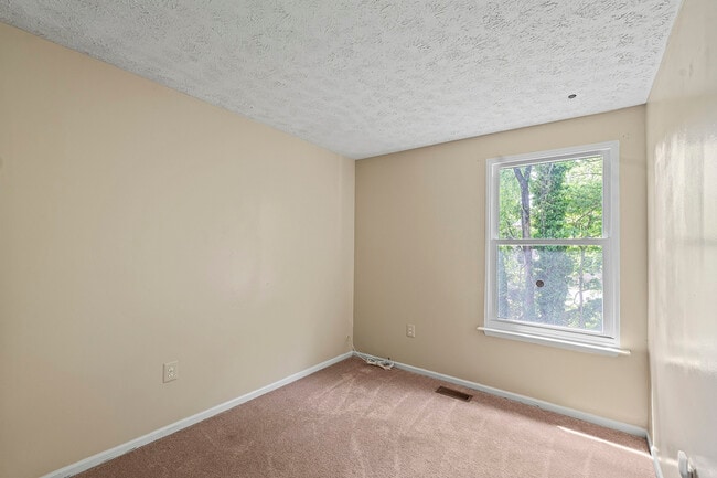 Building Photo - 9515 Quarry Bridge Ct