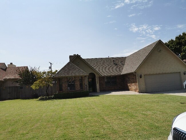 Primary Photo - 6224 E 49th St