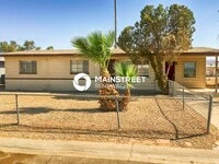 Building Photo - 3 Bedroom Pet-Friendly Home in Phoenix, AZ...