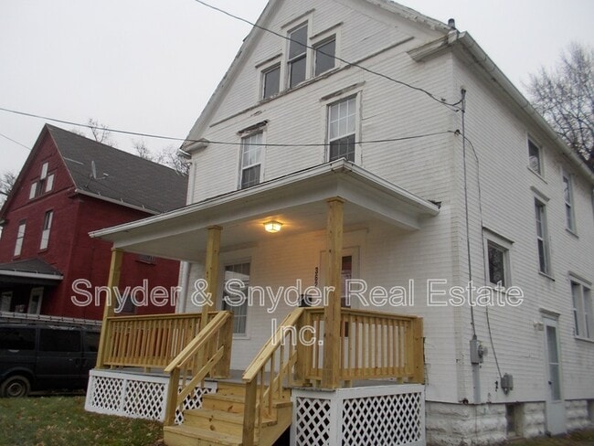 Building Photo - 362 E South St