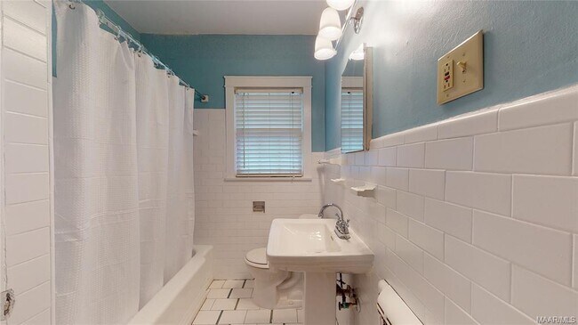 Building Photo - 4056 Wares Ferry Rd