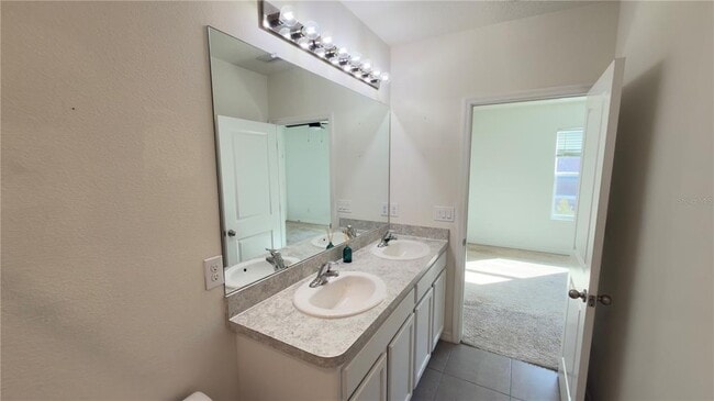 Building Photo - 1782 Hovenweep Rd