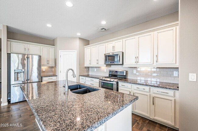 Building Photo - 2373 Farrier Way