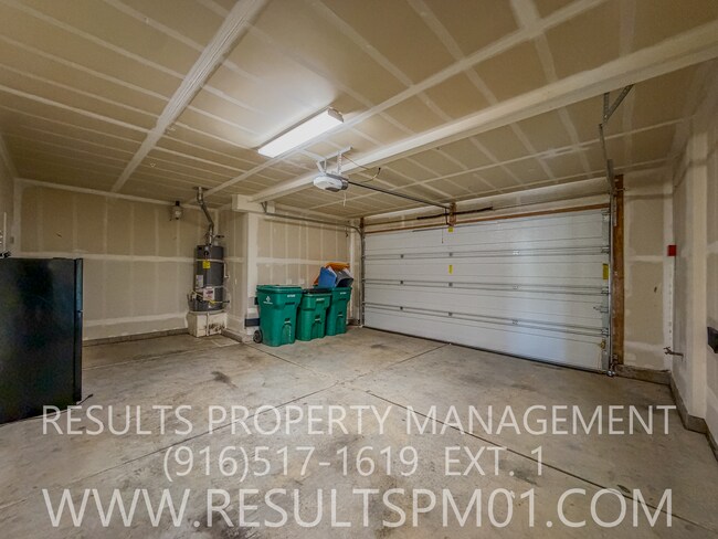 Building Photo - Beautiful Spacious El Dorado Hills Home in gated community
