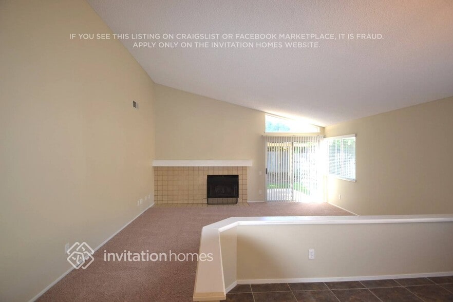 Building Photo - 1929 Oak Bluff Way