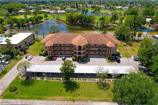 Building Photo - 5535 Rattlesnake Hammock Rd