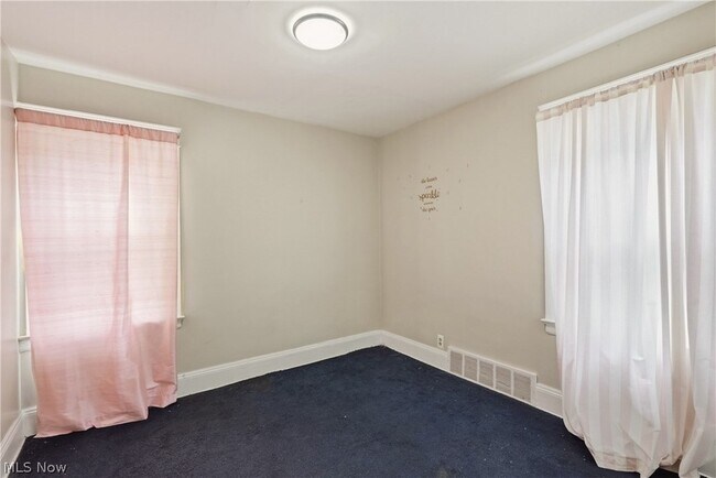 Building Photo - 515 E 143rd St