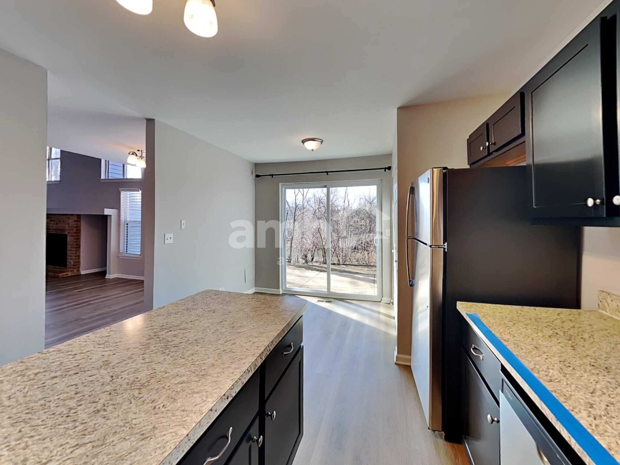 Building Photo - 15 Larkspur Ct