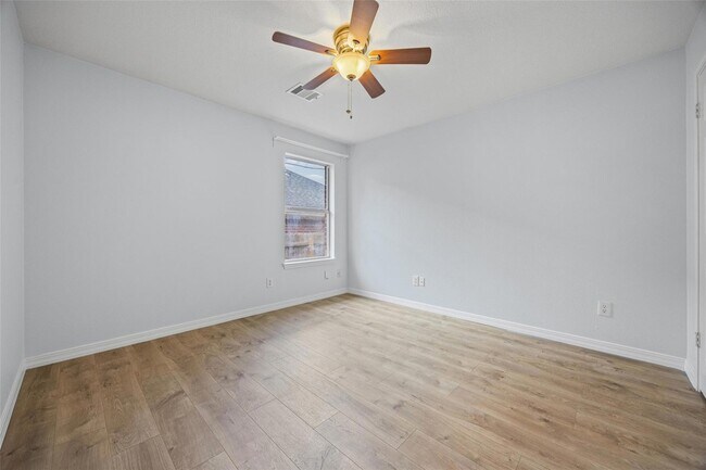 Building Photo - 11304 Avering Ln