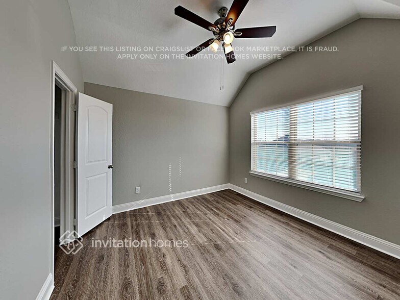 Building Photo - 1724 Bertino Way