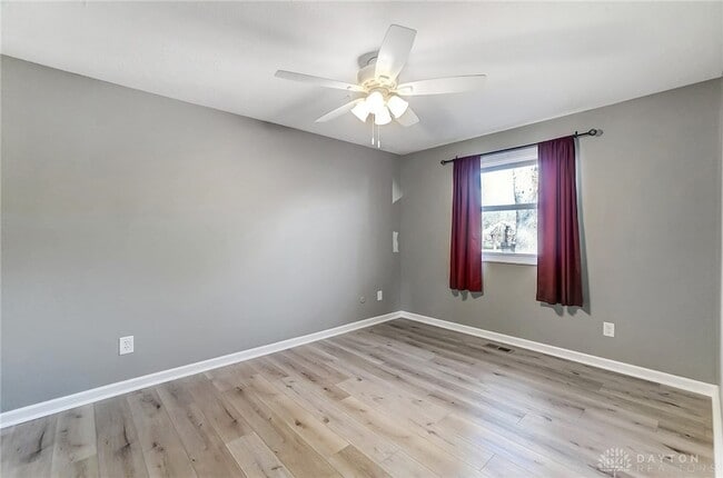 Building Photo - 4825 Flagstone Ct