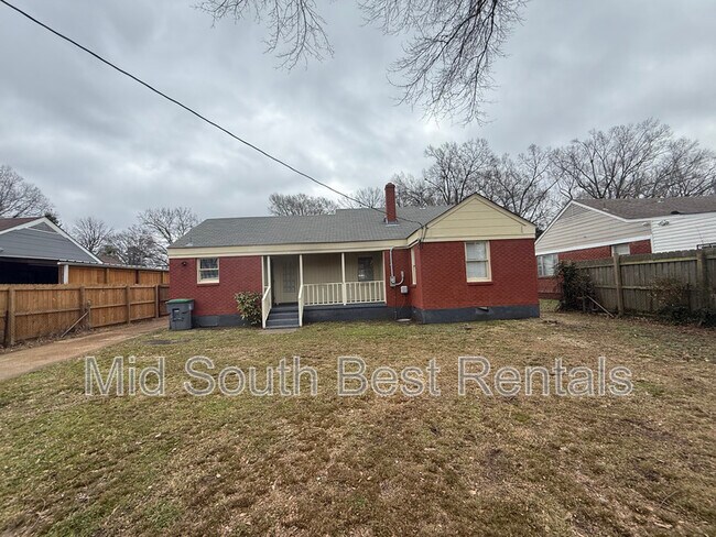 Building Photo - 1445 Catherine St