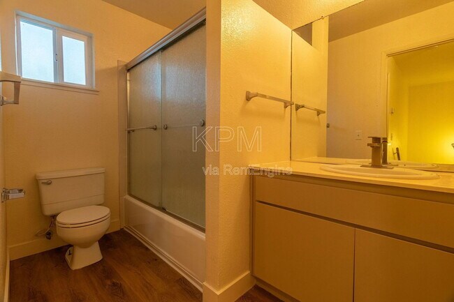 Building Photo - 4609 Da Vinci Dr