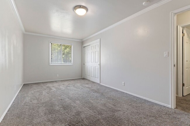 Building Photo - 715 N 1050 W
