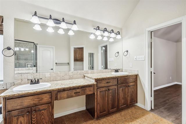 Building Photo - 1105 Thistle Hl Trl