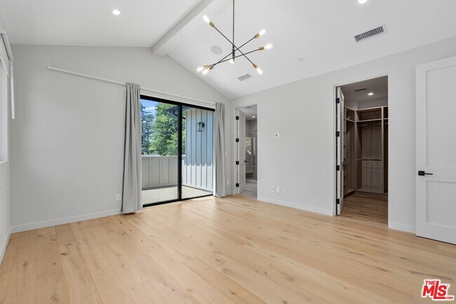 Building Photo - 4647 Morse Ave