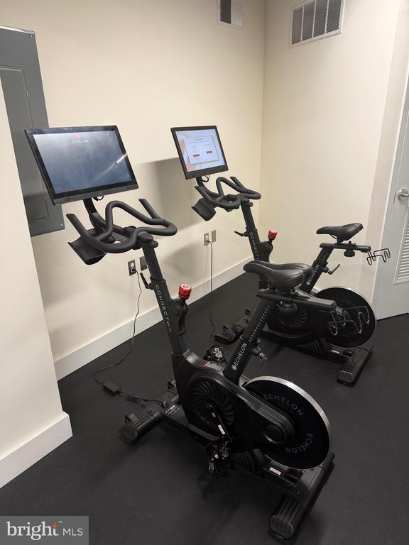 Building Photo - 1148 N 2nd St