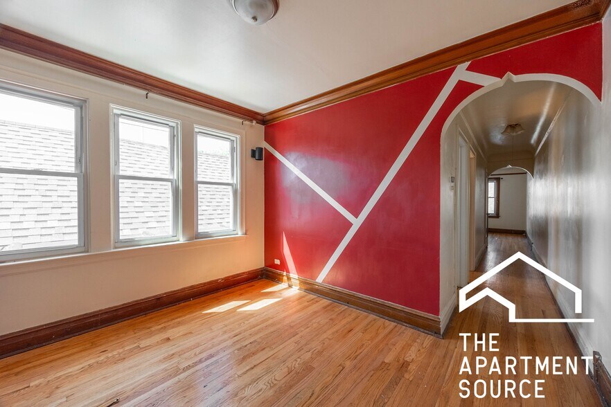 Building Photo - 5559 W Altgeld St