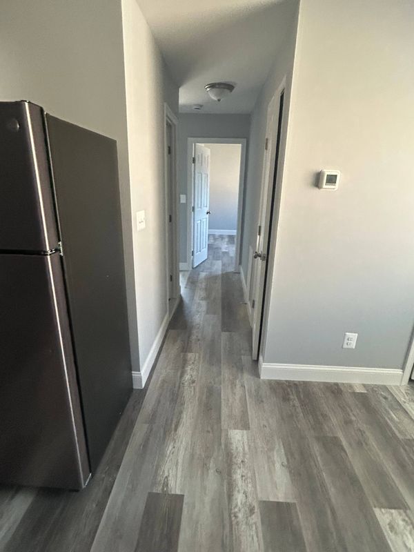 Building Photo - 113 Wilmington Pl SE