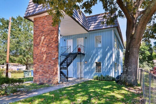 Building Photo - 1304 Suber St