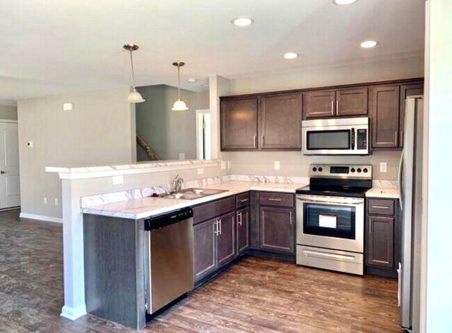 Building Photo - 8188 Driftwood Lp