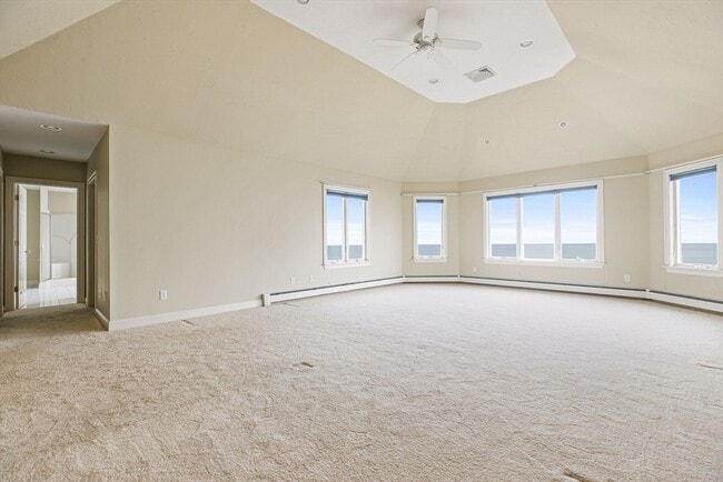 Building Photo - 42 Oak Bluff Cir
