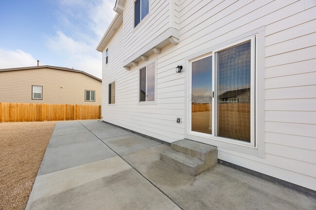 Building Photo - 10886 Rolling Peaks Dr