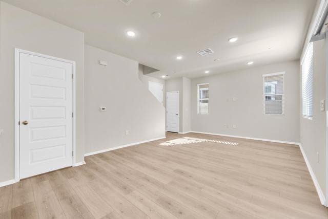 Building Photo - 28381 Via Solero