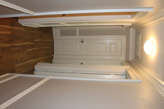 Building Photo - Northeast Columbia Spring Valley Rental