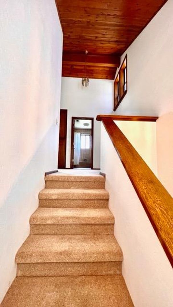 Building Photo - Lake Wildwood 3 Bedroom!