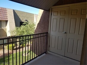 Building Photo - 5060 Indian River Dr