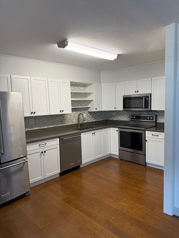 Building Photo - 20 Hammond Pond Pkwy