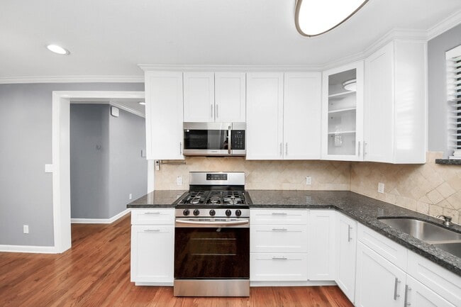 Building Photo - 5635 Mc Cracken Rd