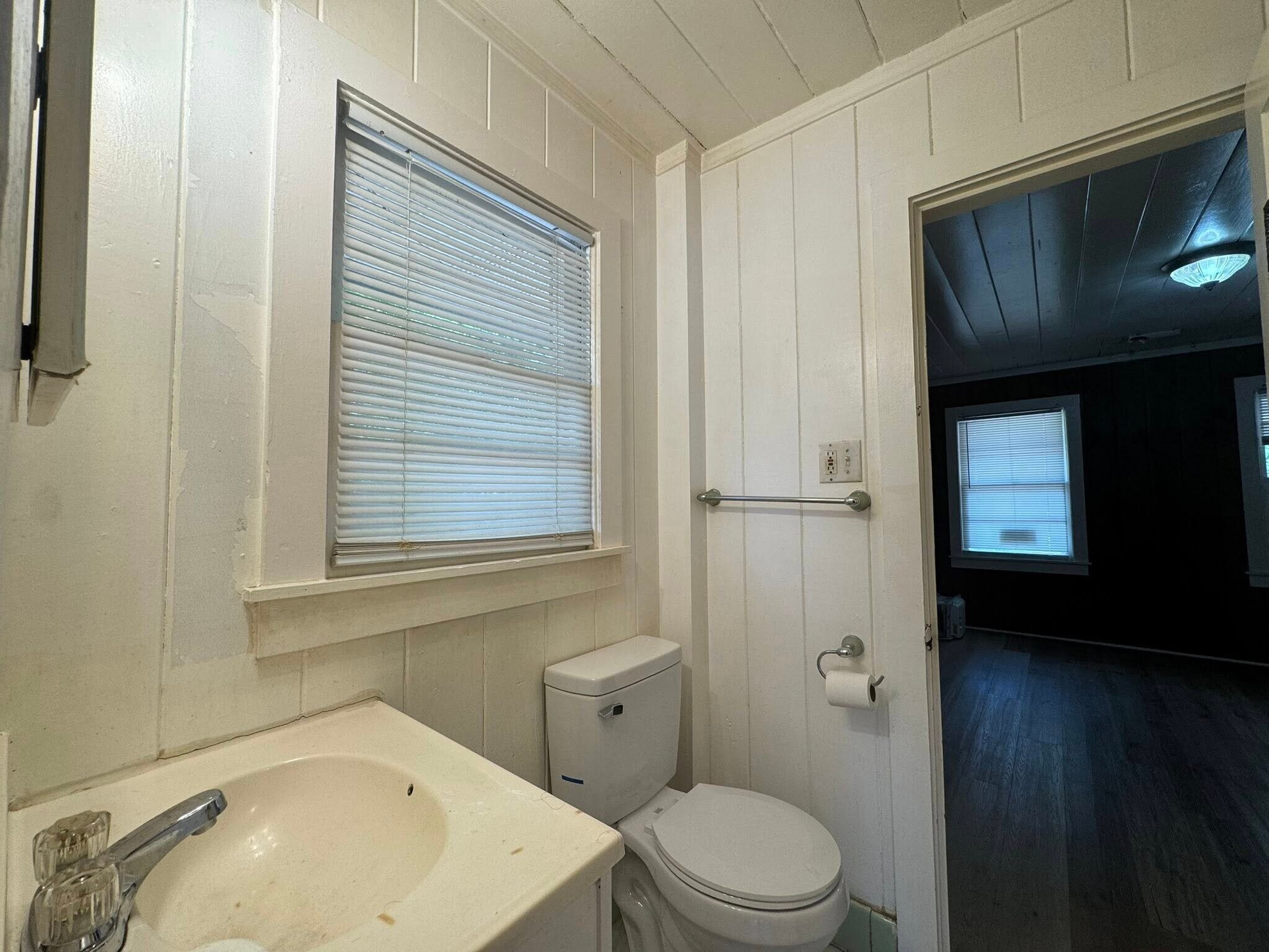 Building Photo - 7203 Porcher Dr