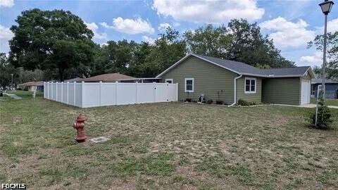 Building Photo - 2718 Lorraine Dr