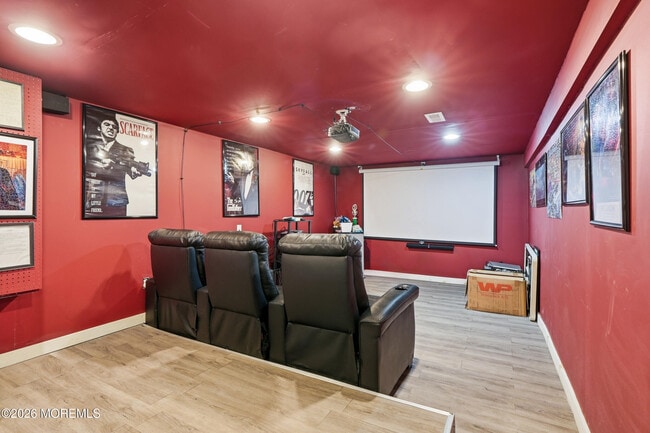 Building Photo - 19 Carole Dr