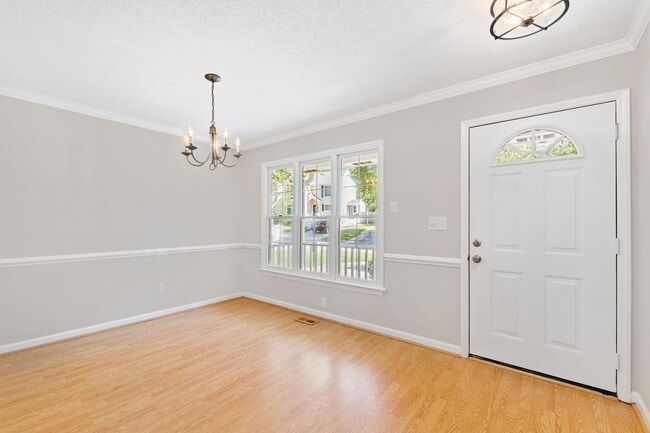 Building Photo - Stylish 3BR Ranch in Prime Wake Forest Location!