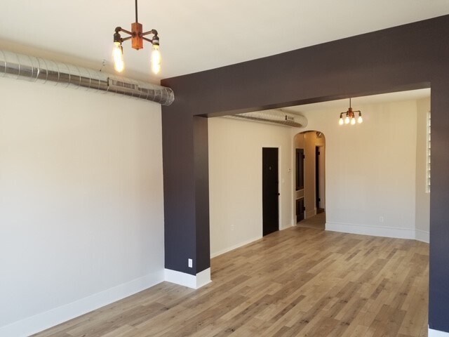 Building Photo - 1741 W Chicago Ave