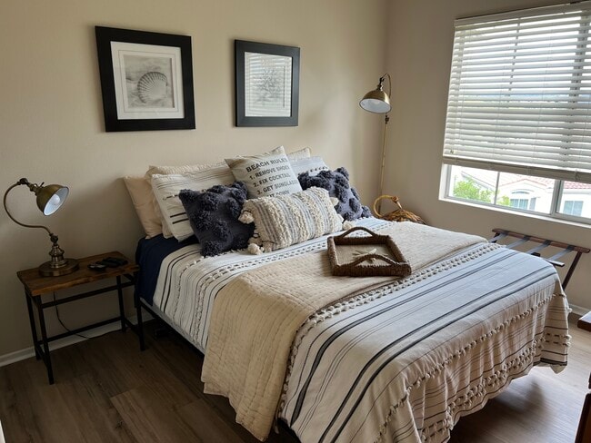 Building Photo - 28801 El Adolfo