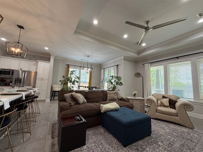 Building Photo - 4509 Rosemont St