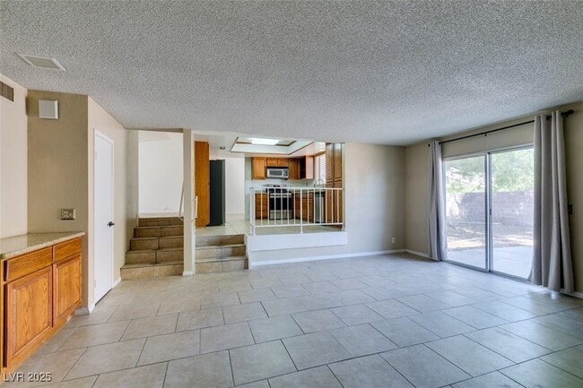Building Photo - 5656 Maceta Ave