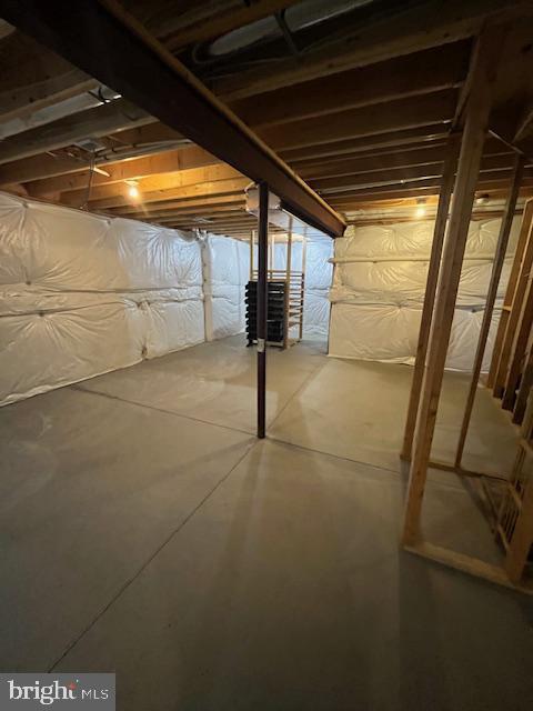 Building Photo - 63 Hoke Farm Way