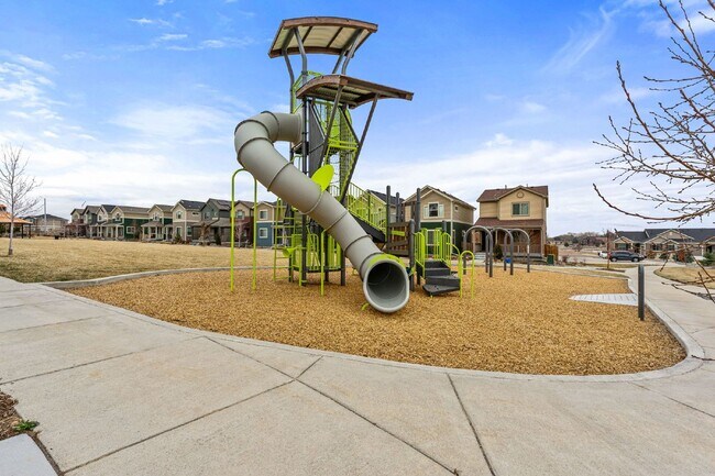 Building Photo - Charming 3-Bedroom Home in Thornton with Spacious Layout and Modern Amenities!