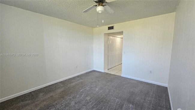 Building Photo - 9480 Tangerine Pl