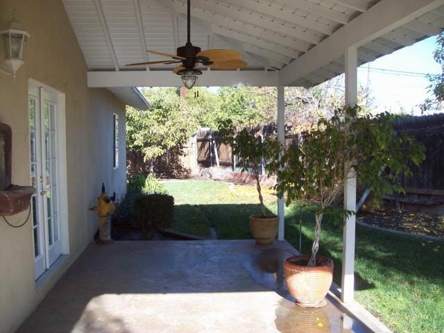 Building Photo - 420 S Mesita Pl